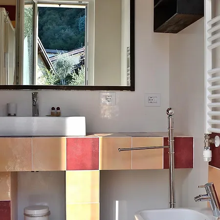 South With Pool Apartment