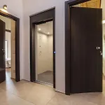 South With Pool Apartment *